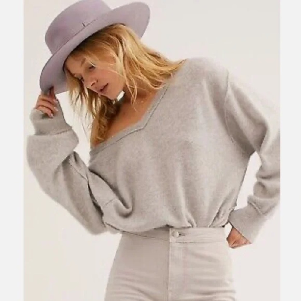 NWT Free Prople Love Like This cashmere sweater - frost gray grey